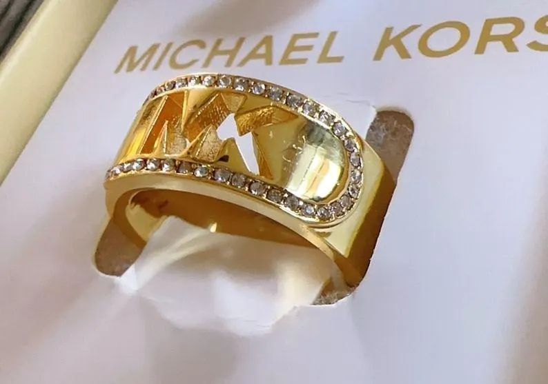 Michael Kors hollow logo gold tone chunky ring size 7 diamonds crystal paved NIB - Image 3