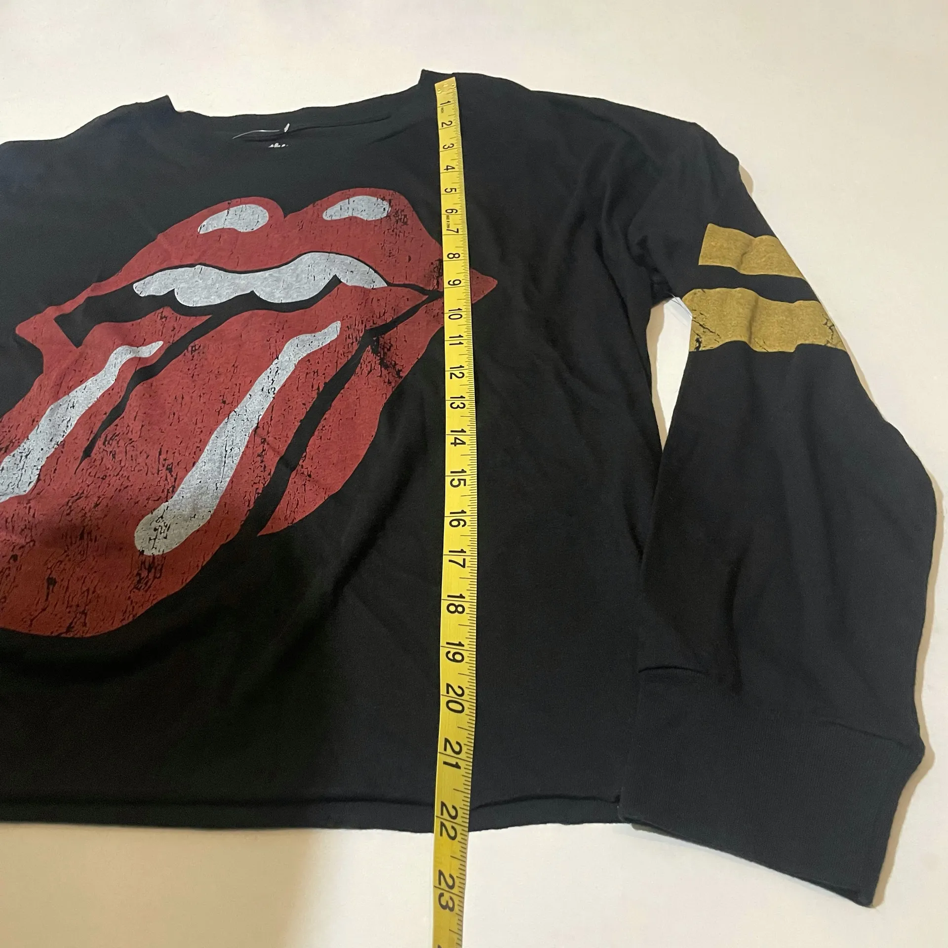 The Rolling Stones NWOT  Black Long Sleeves Lips Tongue Tee T-Shirt Top New Large - Image 7