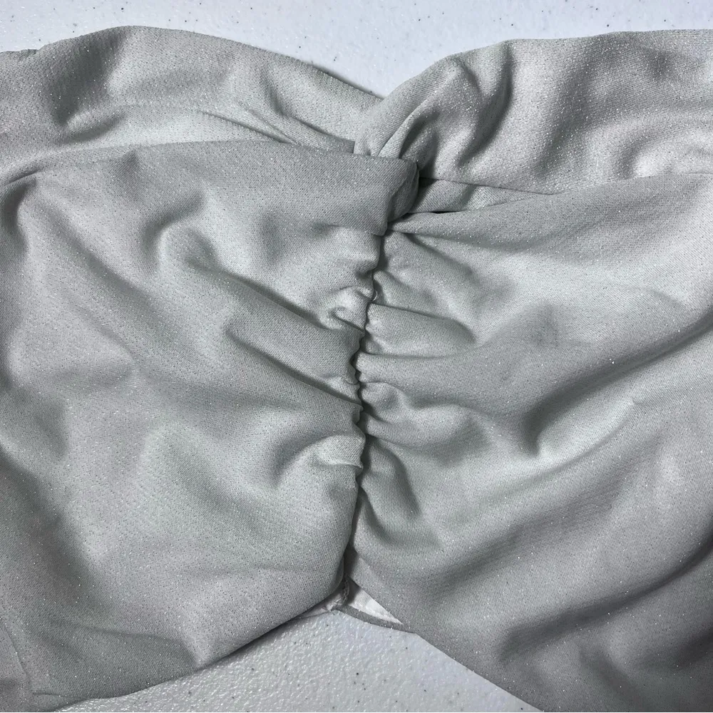 SheIn  White Shimmer Strapless Corset - Image 3