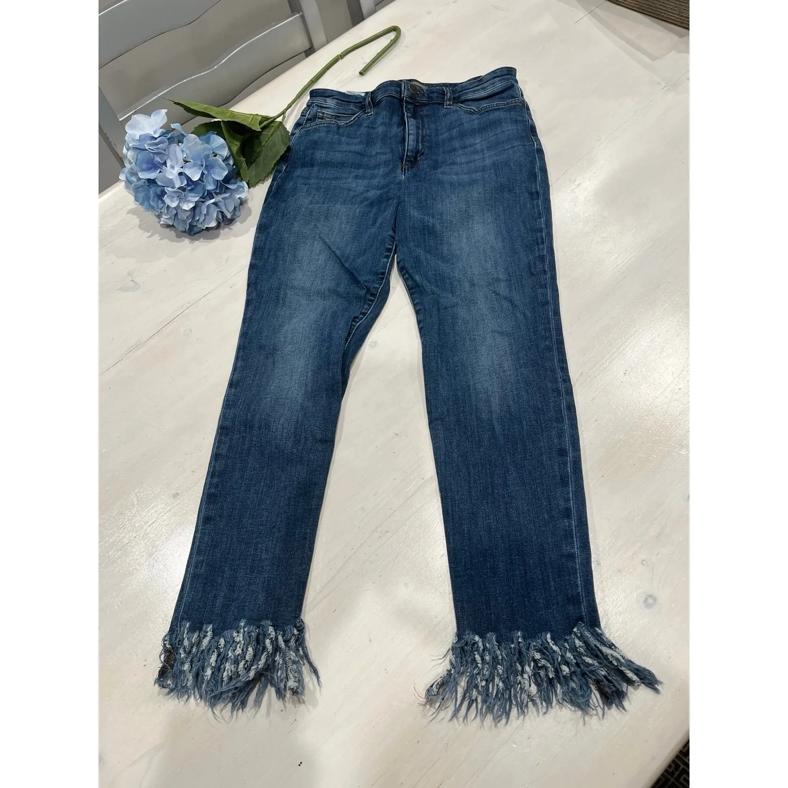 Joe's Jeans Frayed Hem Cropped Charlie‎ high rise Jeans - Image 2