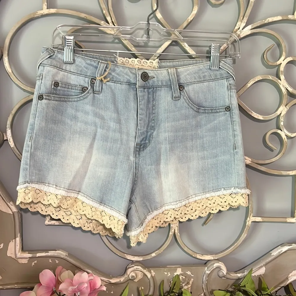 Romantic Altard State Denim Jean Shorts Womens 26/3 New - Image 8