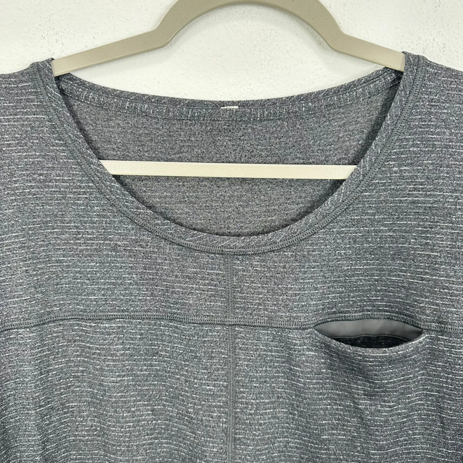 Lululemon Run Away Tee Heathered Black Striped Short Sleeve Shirt Running Hiking - Image 4