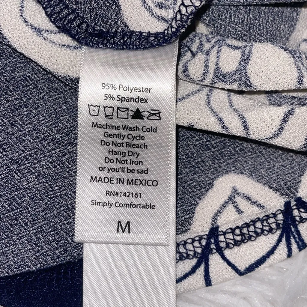 Lularoe Daniella Cross Back Tank Shirt Floral Blue White Crepe Fits Medium top - Image 6