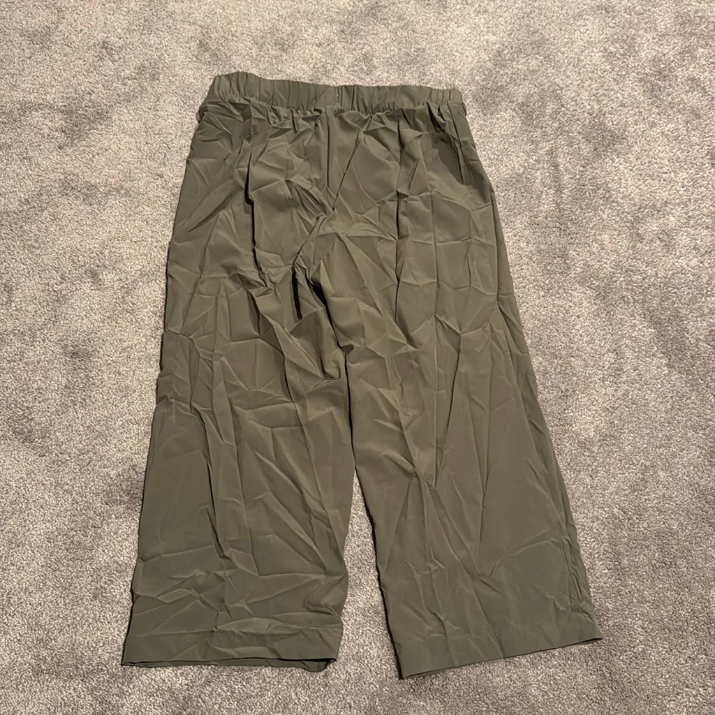 Calvin Klein Ivy Green Slacks SIZE M - Image 4