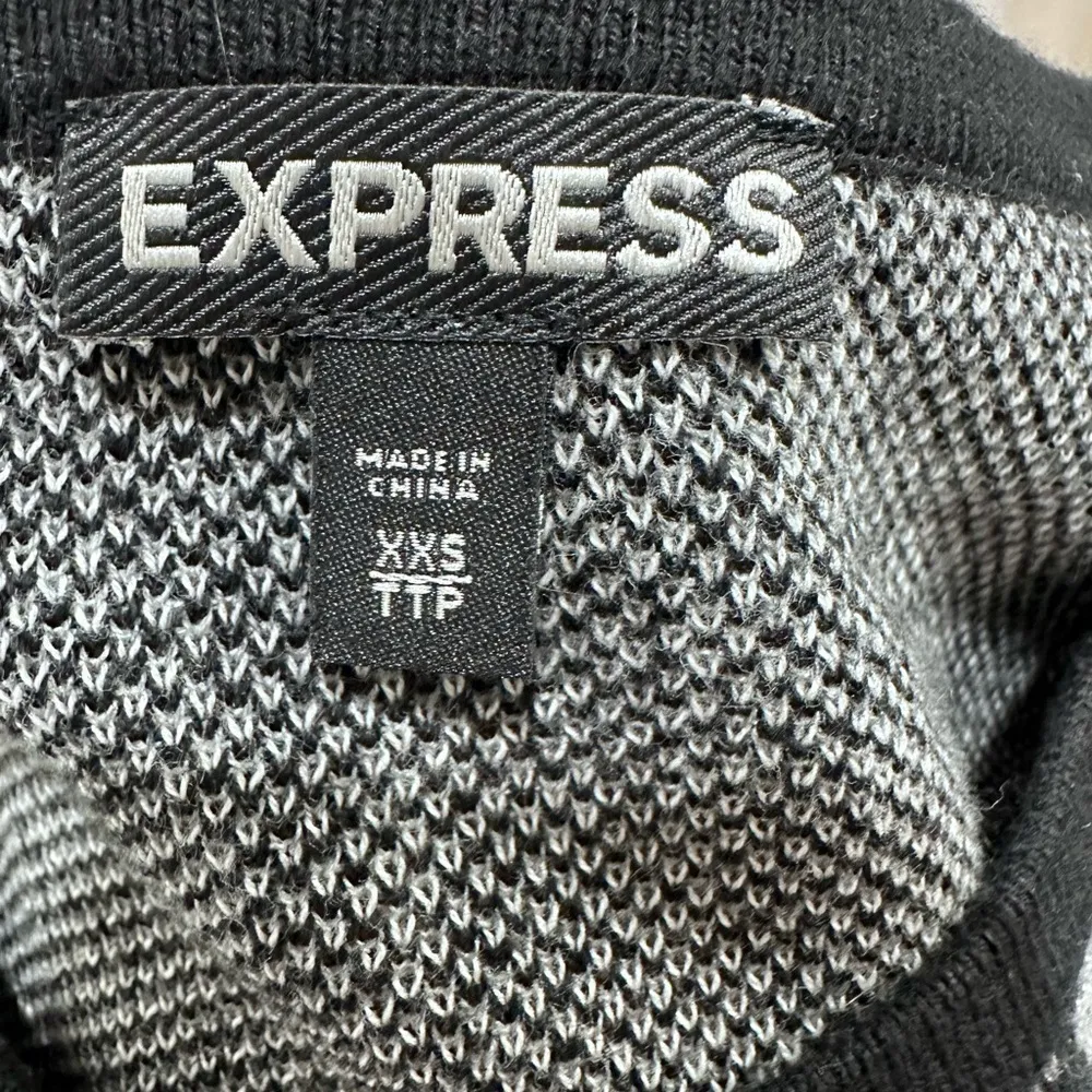 NWOT Express ~ Long Sleeve Animal Print Sweater Dress size XXS - Image 6