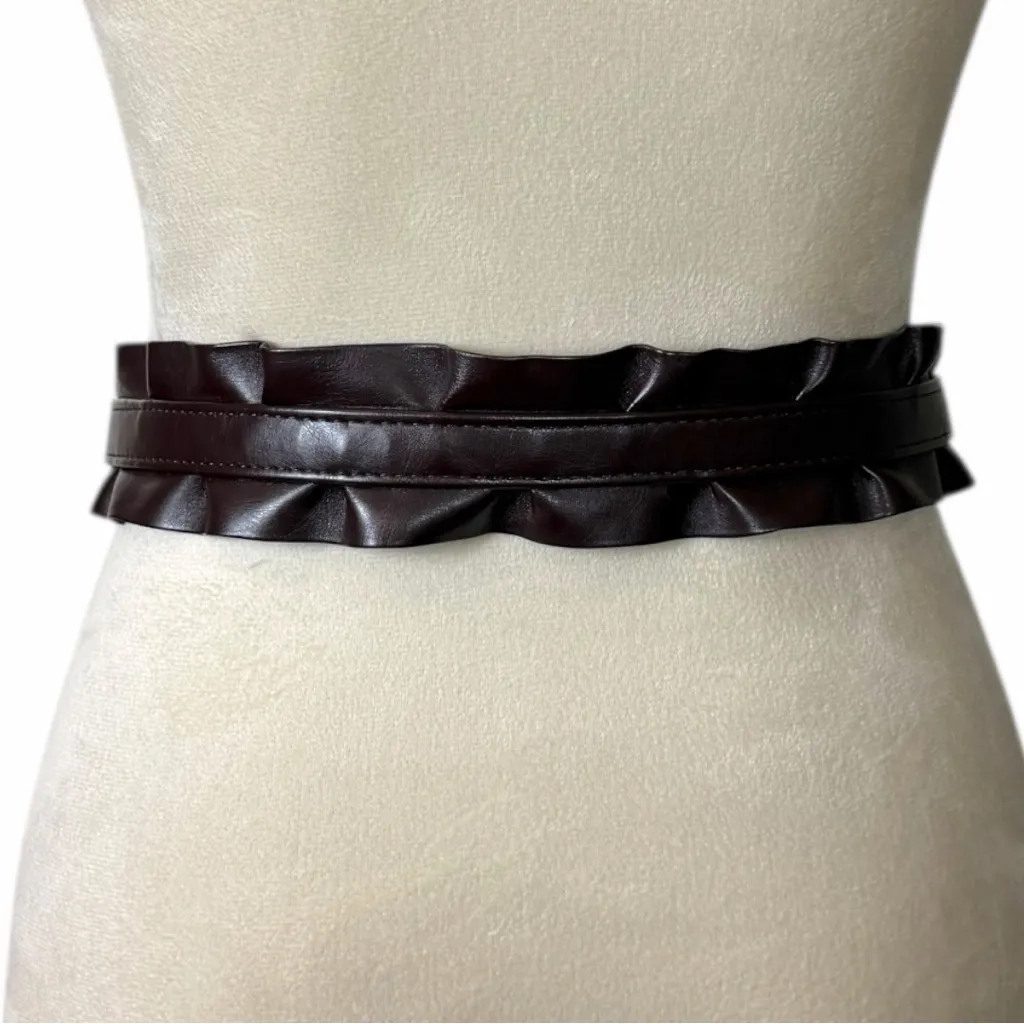Gap Y2K Faux Leather Brown Ruffle Antique Gold Buckle Belt Women’s Size Medium - Image 3