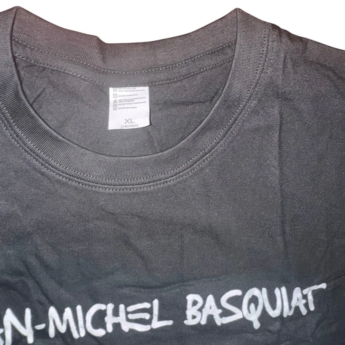 MICHEL BASQUIAT Evil Thoughts Artwork Tee
Size XL Black - Image 3