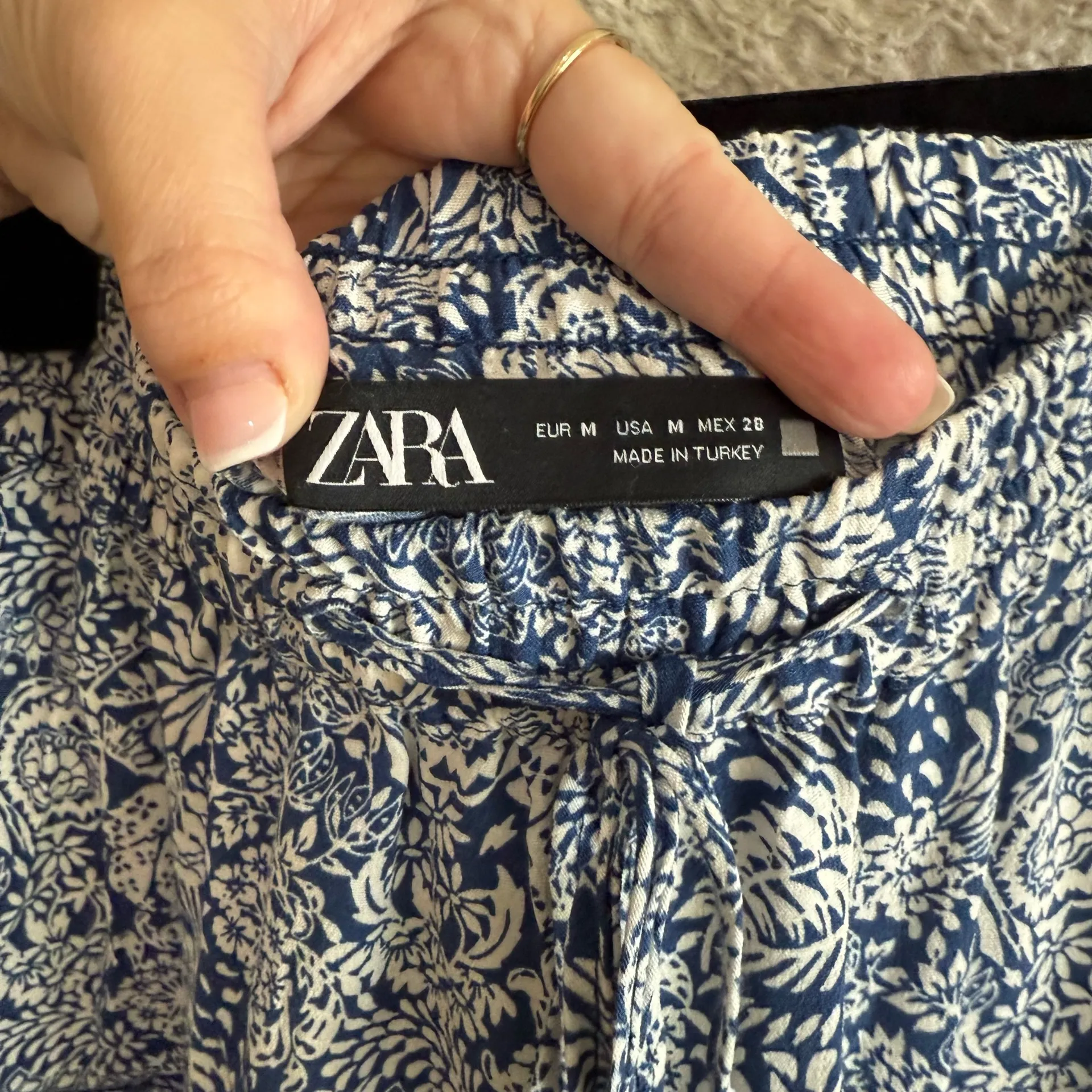 Zara Blue & White Floral Print Drawstring Skort - Image 3