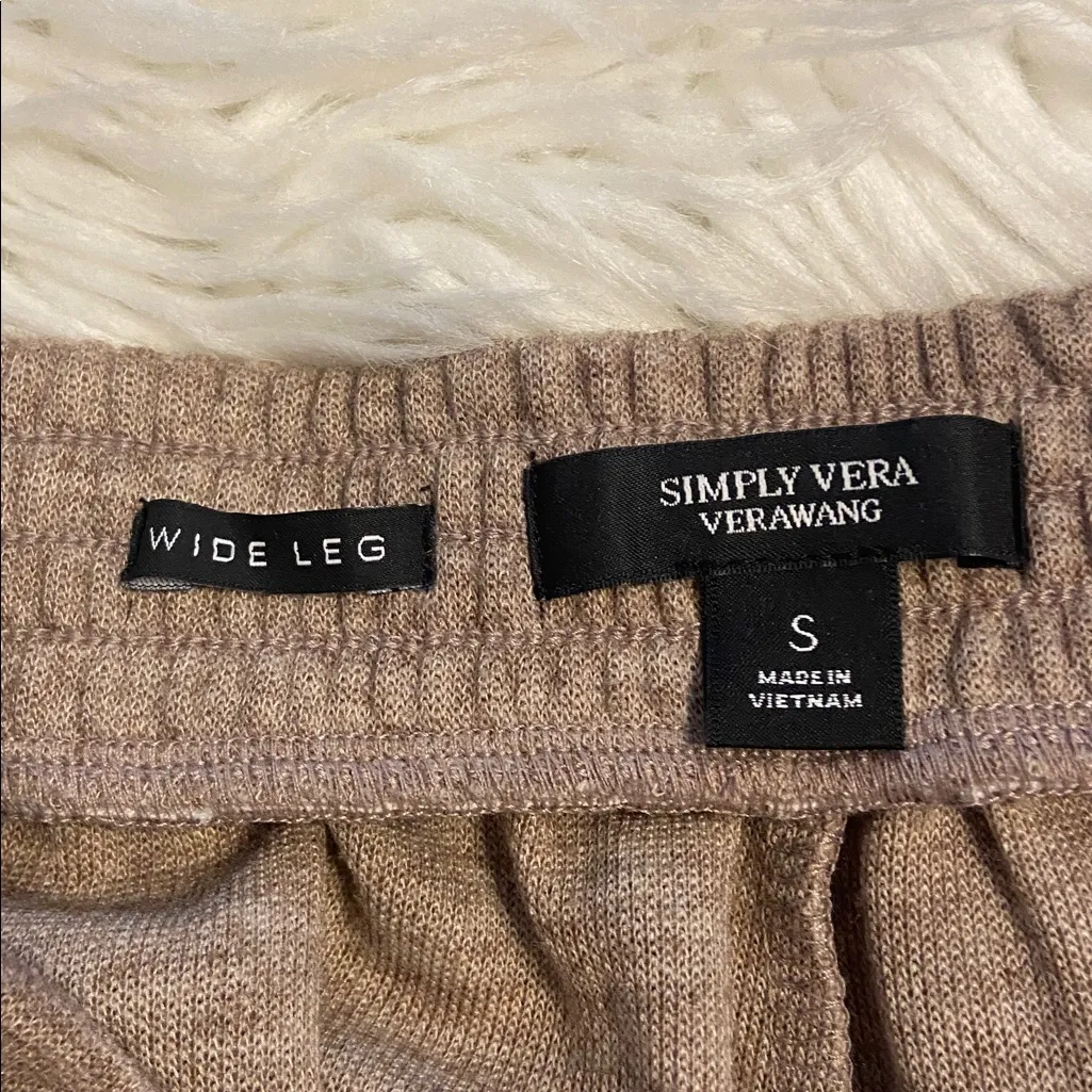 Simply Vera Vera Wang Tan Knit Fabric Wide Leg pants size S brand new - Image 7