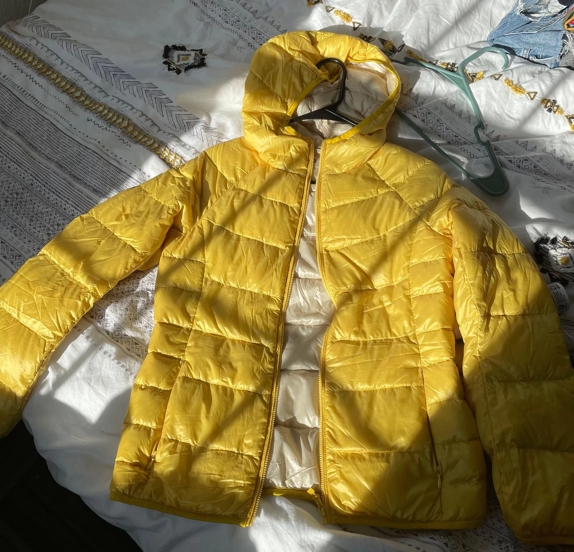 Uniqlo Yellow Puffer Jacket - Image 4