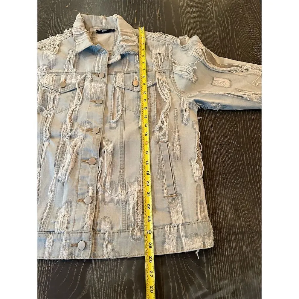 True Religion Women's Distressed Denim Jacket Blue Size M Casual Button Front - Image 9
