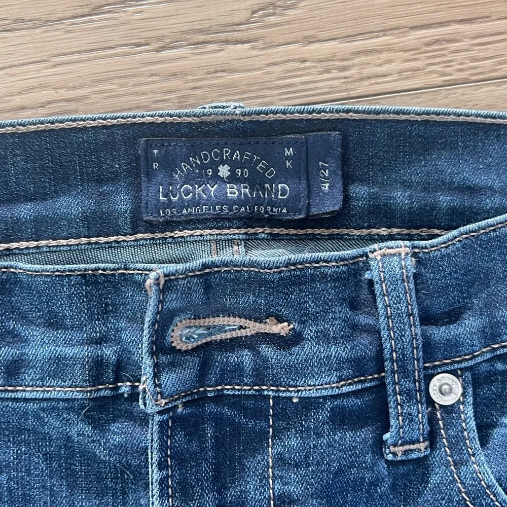 Lucky Brand Dark Wash Skinny Jeans – Size 4/27 - Image 2