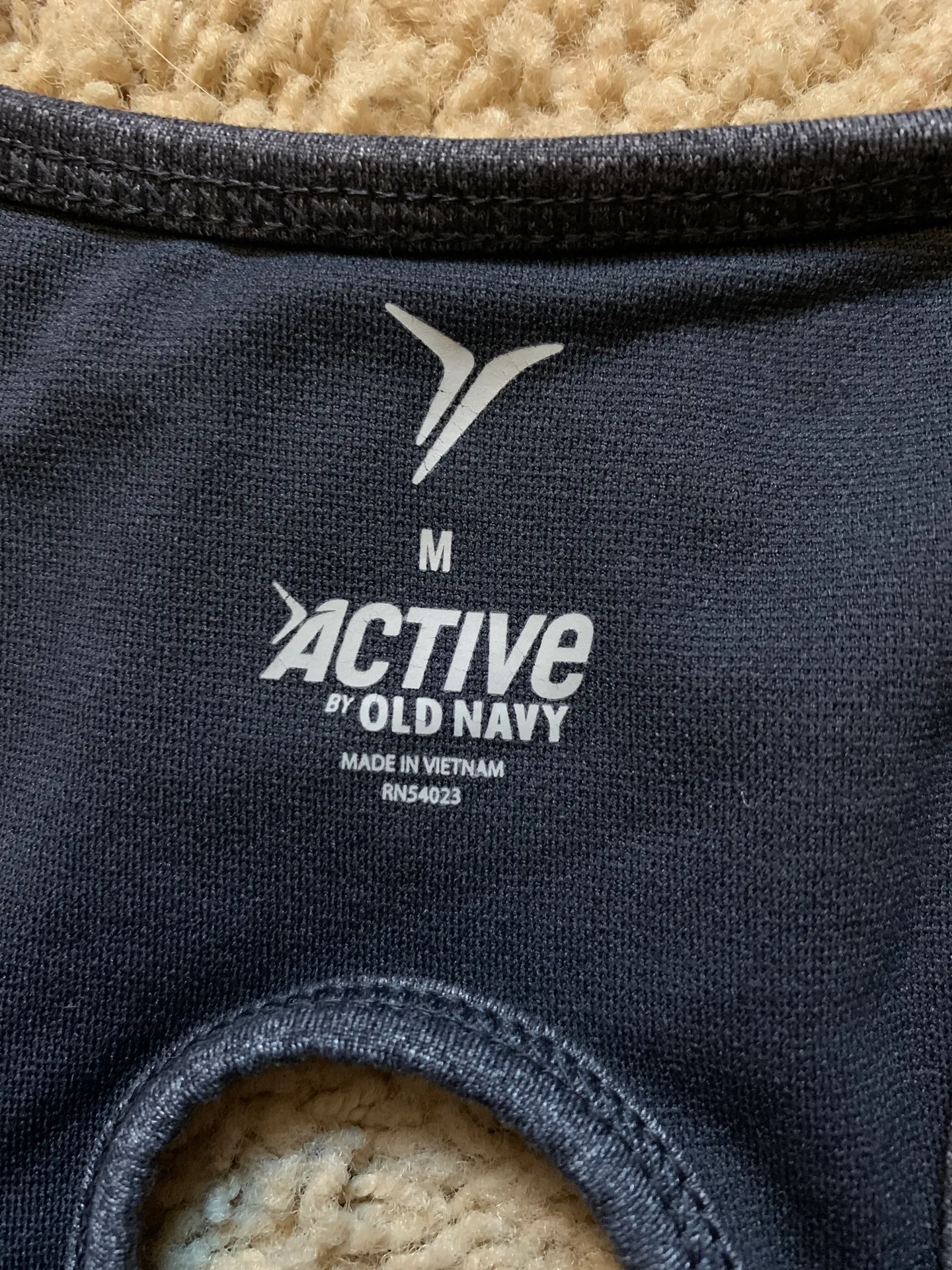 Old Navy Active Sports Bra - Image 3