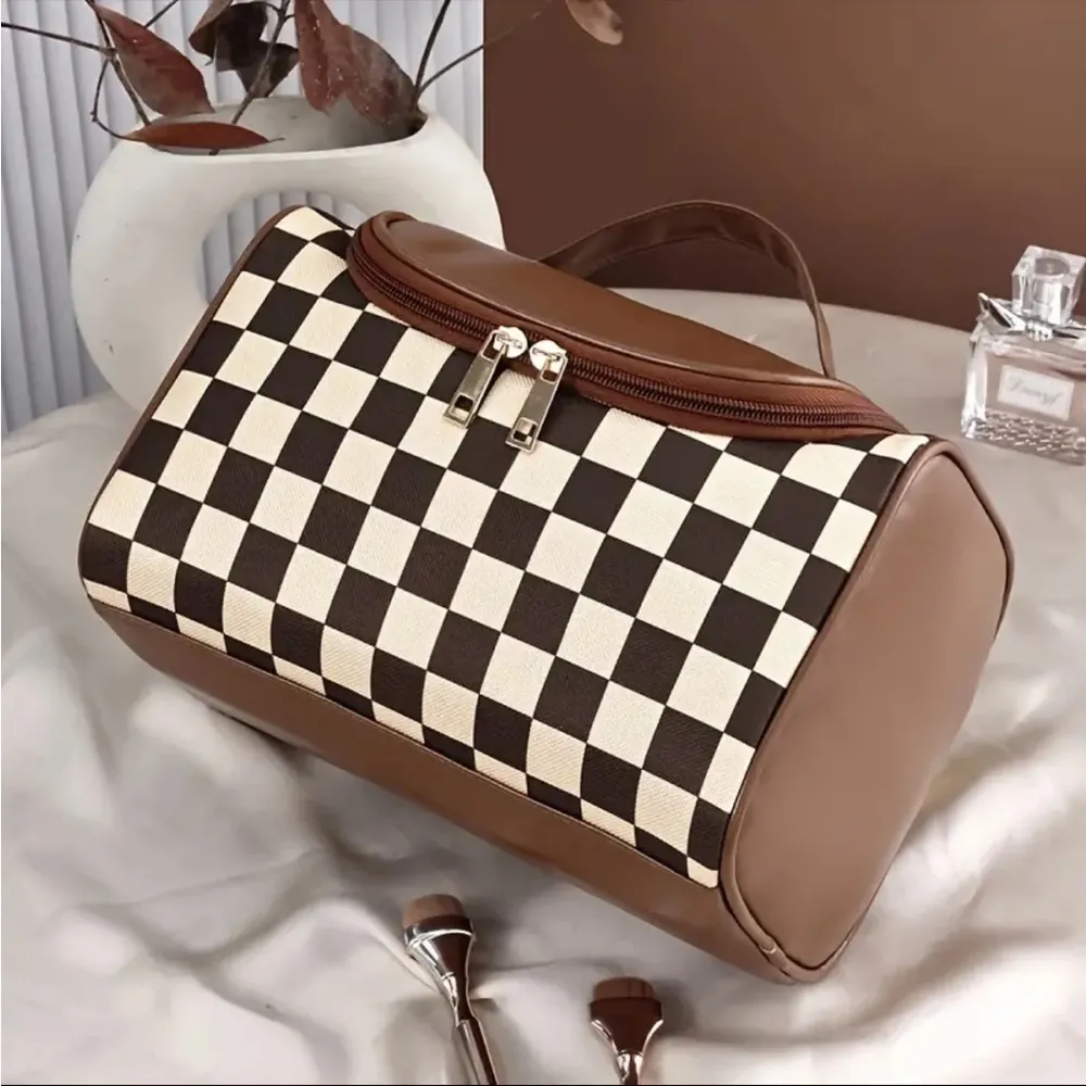Brown Checker Faux Leather Cosmetic Makeup Bag Boxy Travel NWT - Image 6