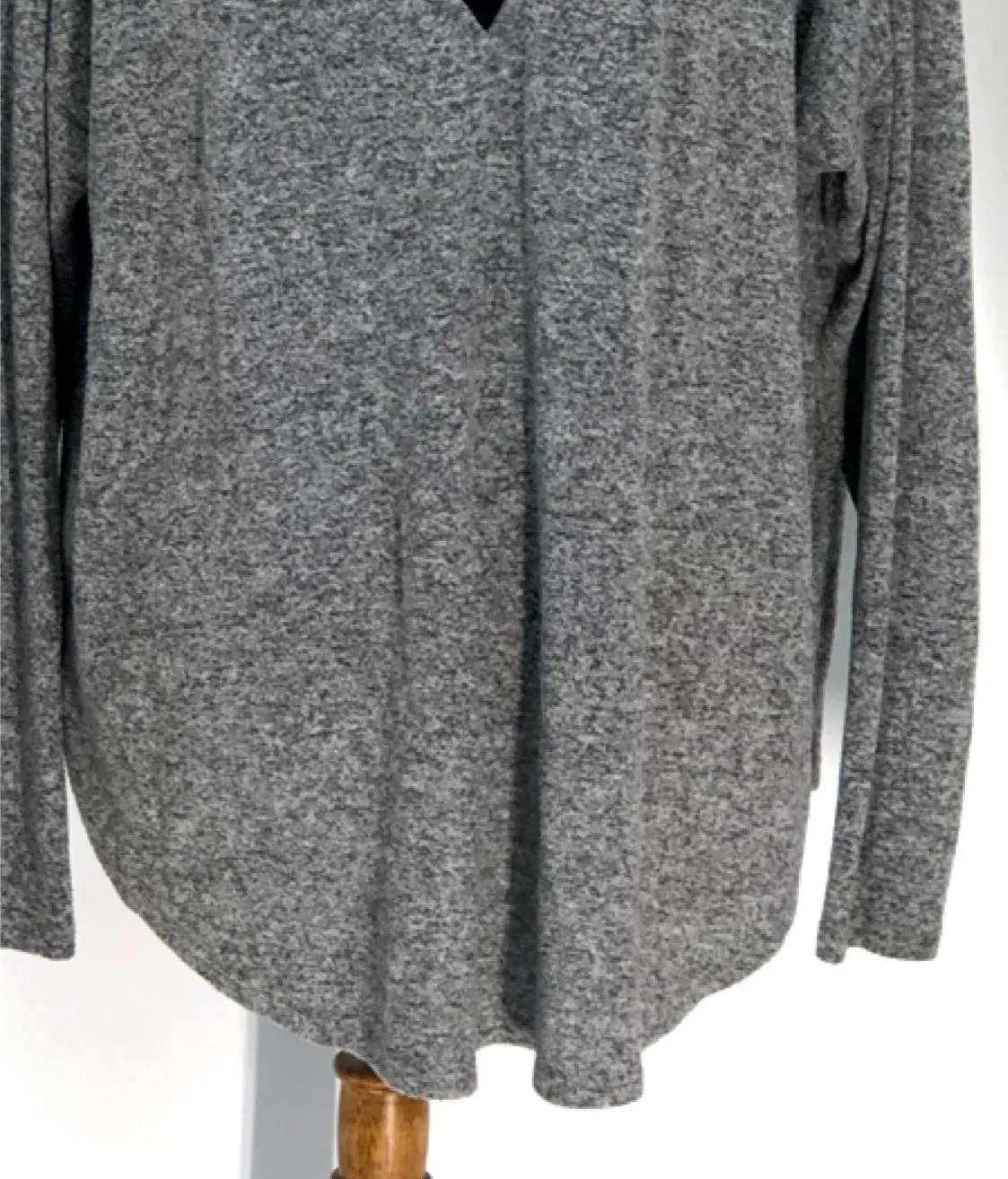 Bold Elements Crisscross Long Sleeve Sweater - Image 5