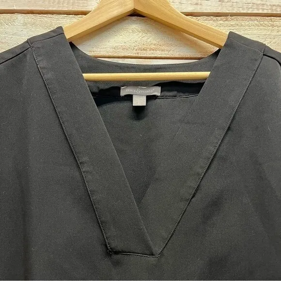 Peace & Pearls Black Deep V - Image 4