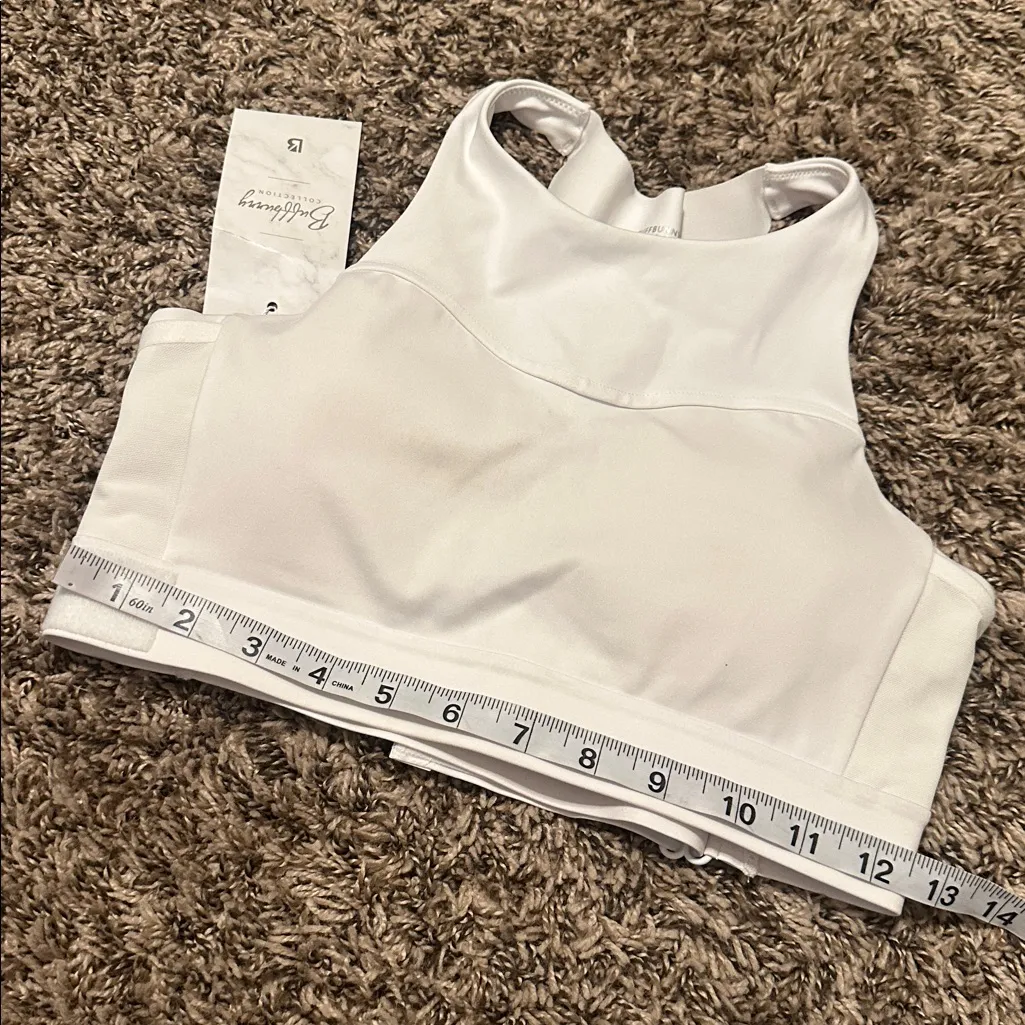 NWT BuffBunny Wicked Sports Bra White Small - Image 6