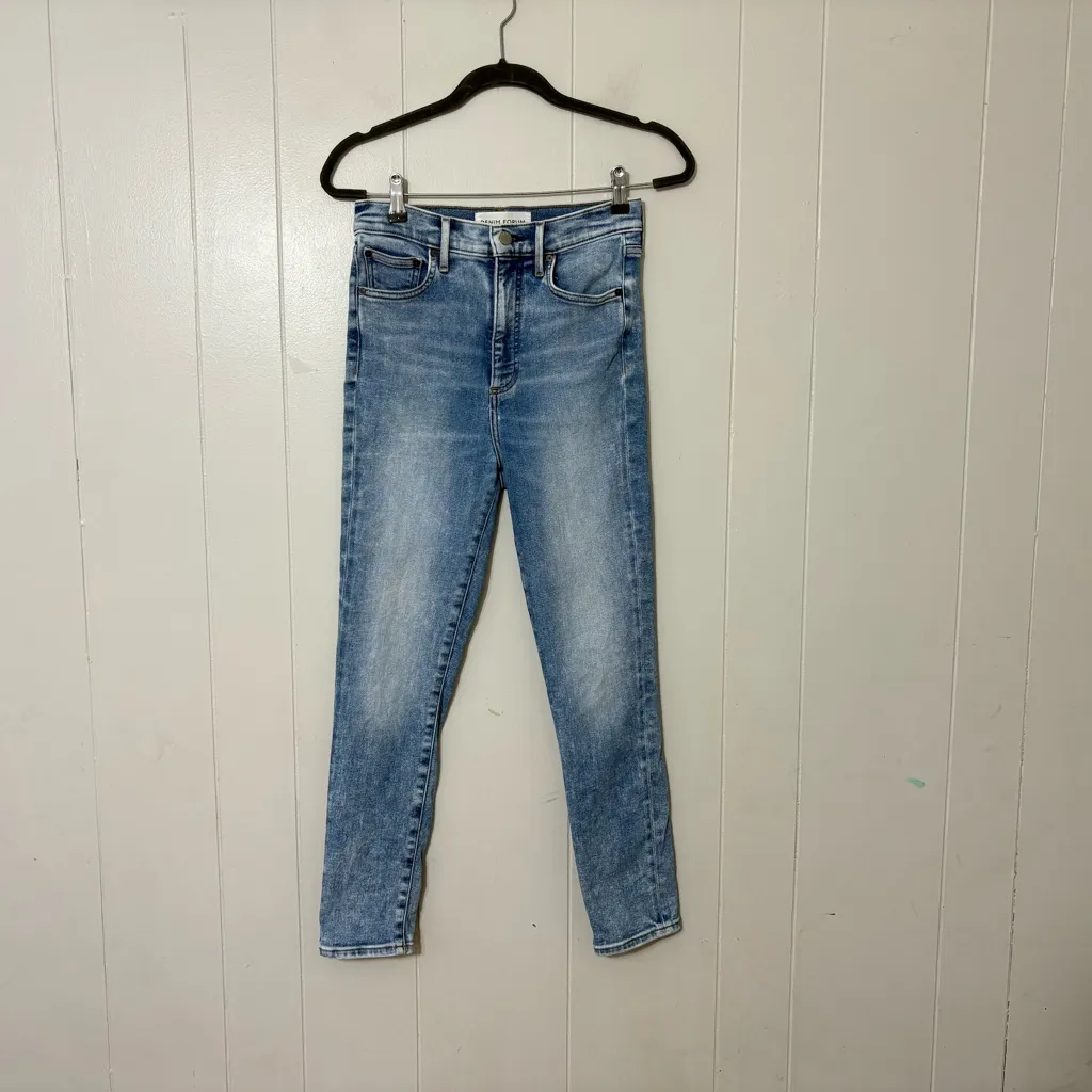 Denim Forum The Lola High Rise Skinny Crop Jeans Size 27 Light Wash Blue - Image 2