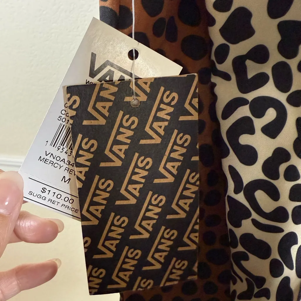 Women’s Medium Reversible Windbreaker Hoodie Jacket Leopard Zebra Streetwear NWT - Image 8