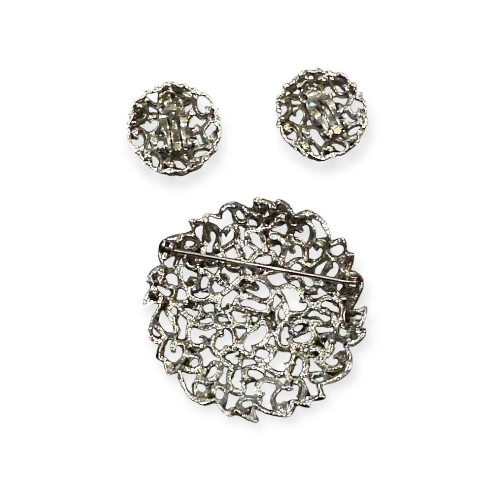 Kramer Vintage Swirl Style Brooch Clip on Earrings Set - Image 2