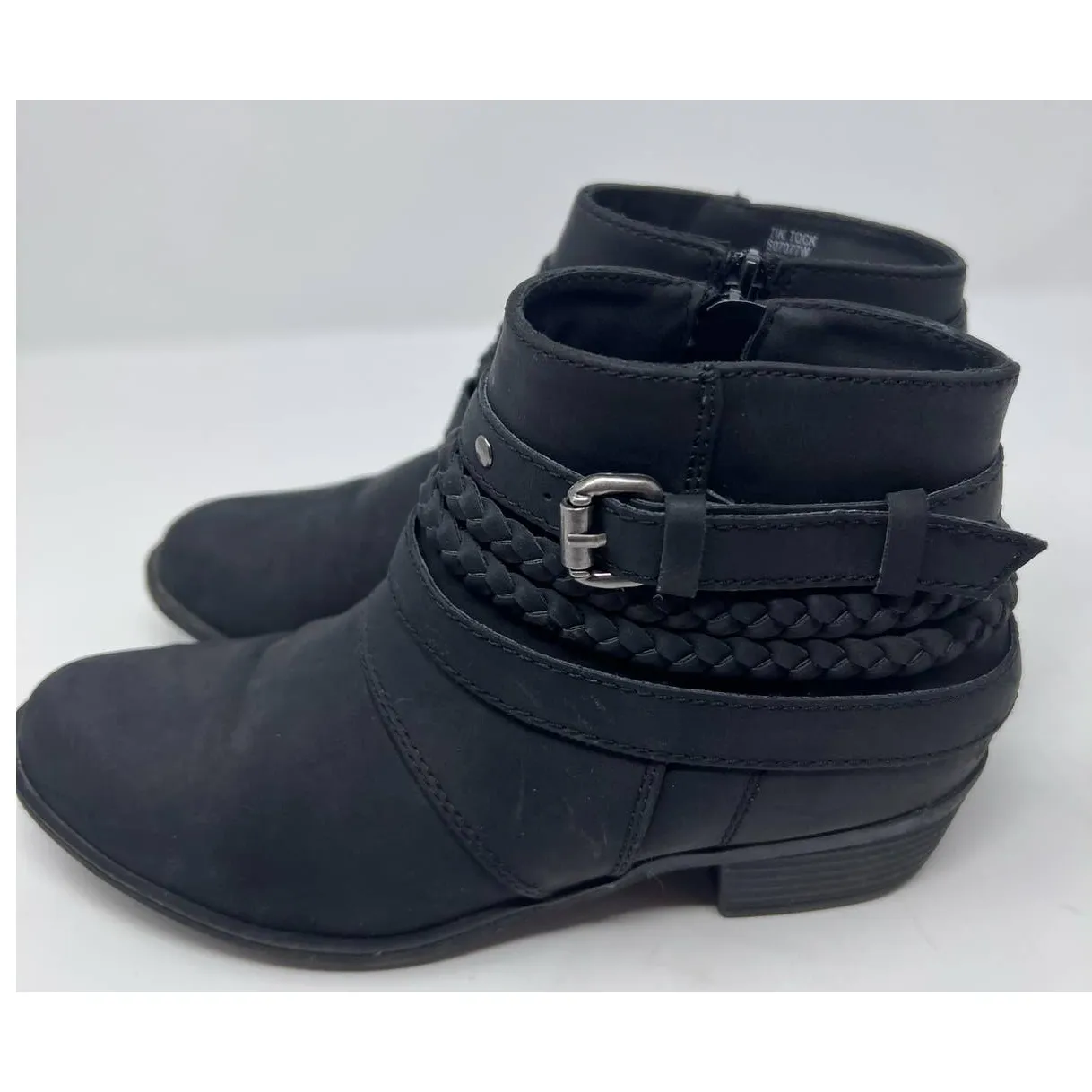 Sugar Tik Tock‎ Women's Black Braided Straps Buckle Strap Ankle Boots Size 6M - Image 2