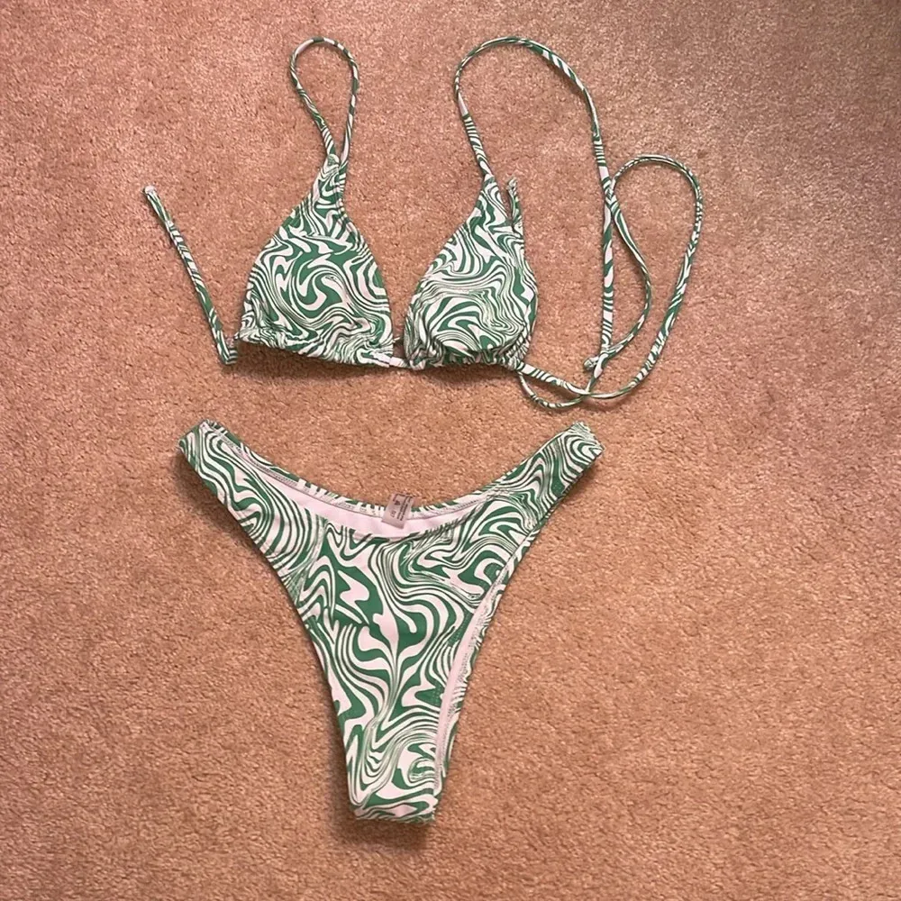 Bikini set with pants Green Size M - Image 2