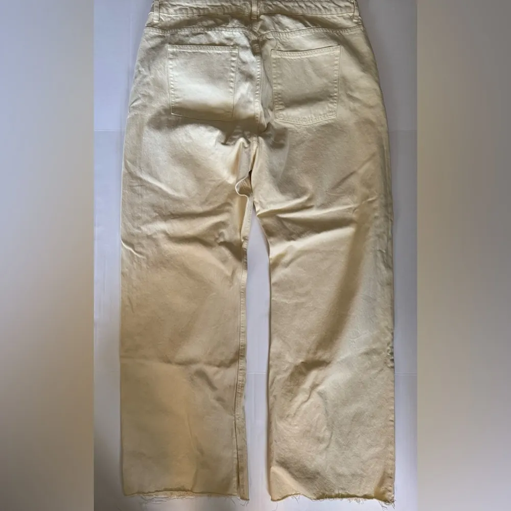 Primark women’s jeans, high waisted wide leg yellow, ankle vents yellow denim 16 - Image 3