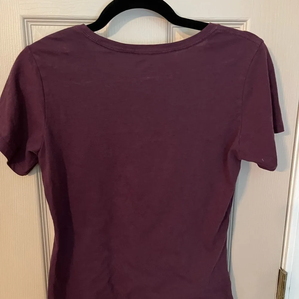 Columbia "Take it Outside" Tee. Size XS - Image 2