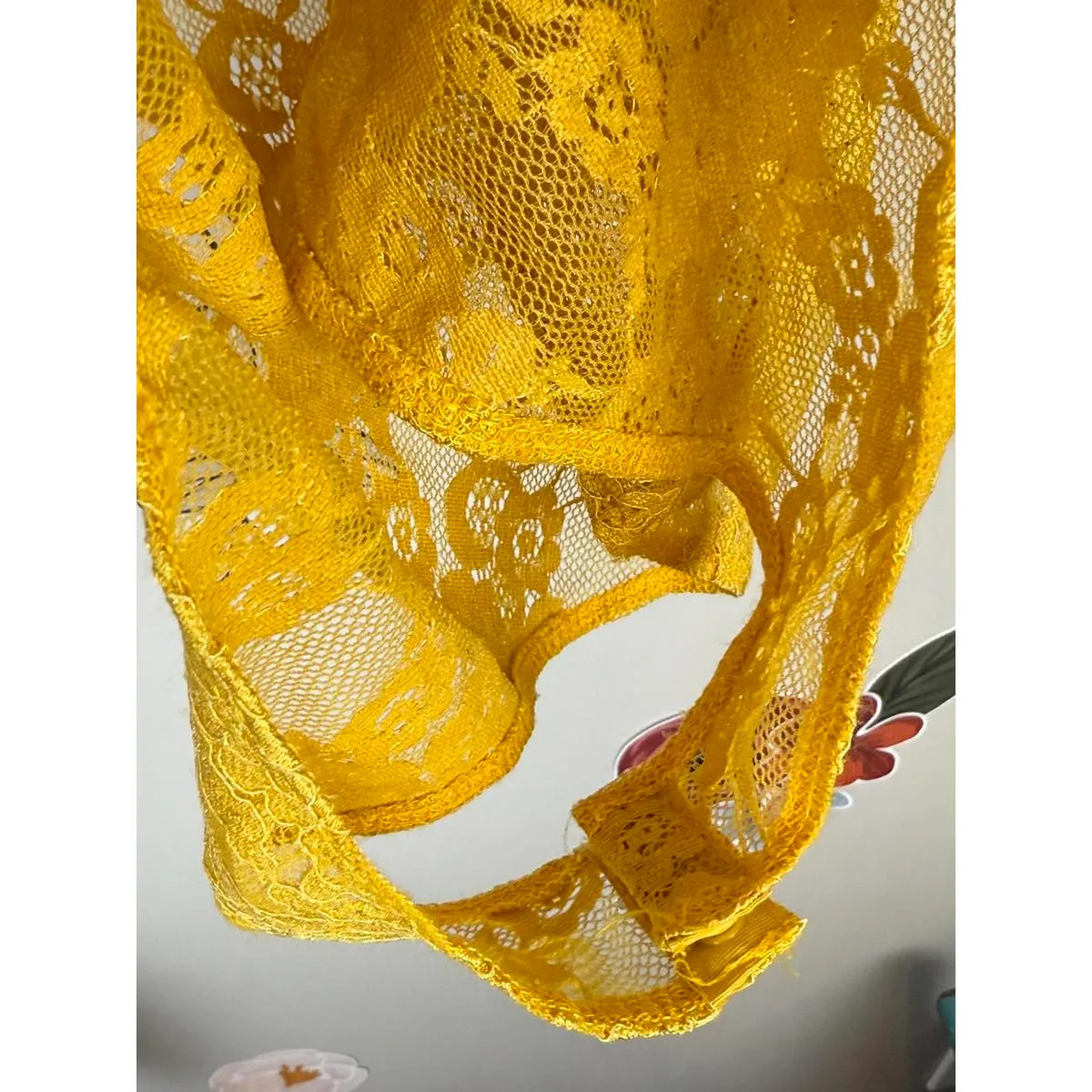 Bleuh Ciel Canary Lace Bodysuit - Size - Medium - Image 2