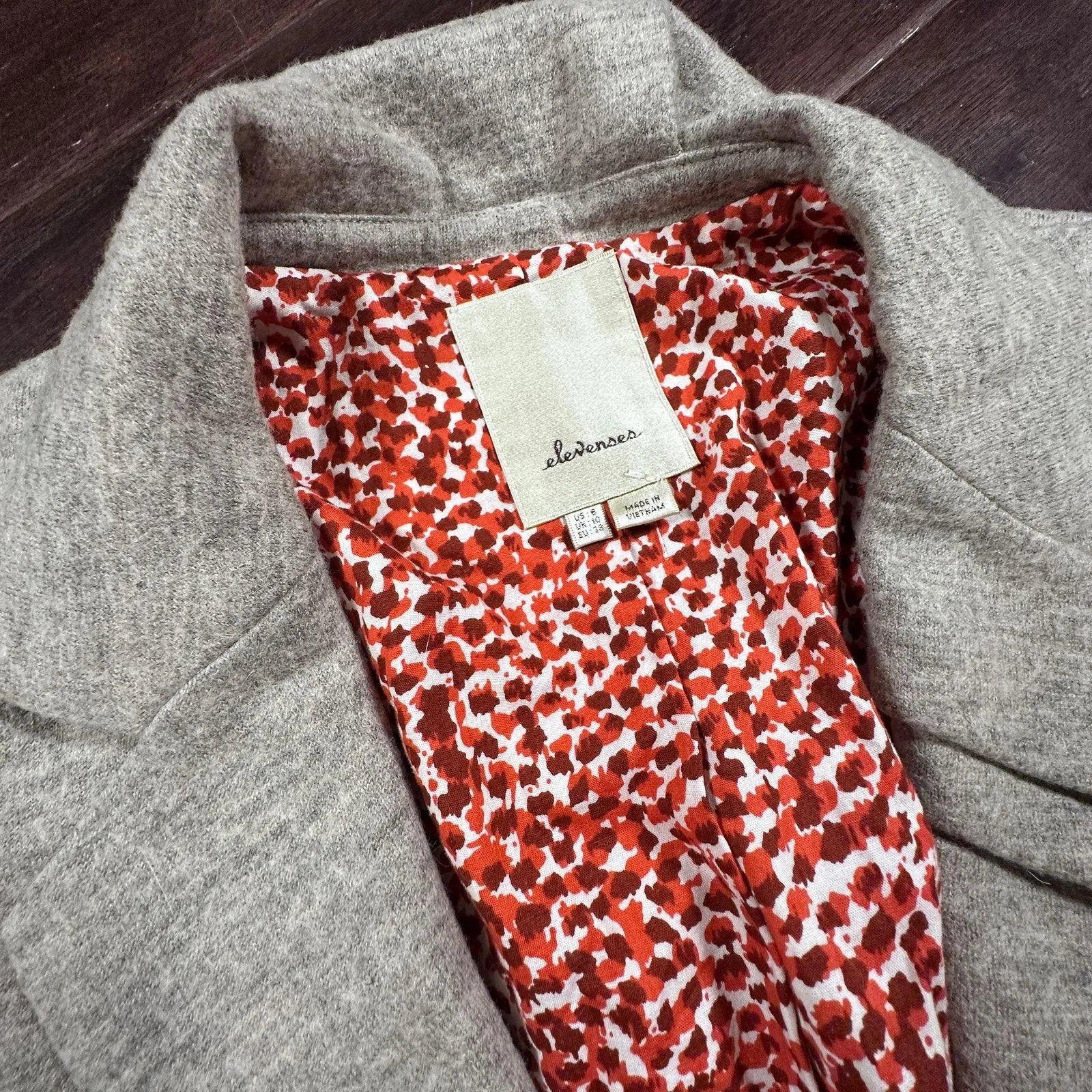 NWOT Anthropologie Elevenses Wool Blend Grey Cropped Blazer Size 6 - Image 4