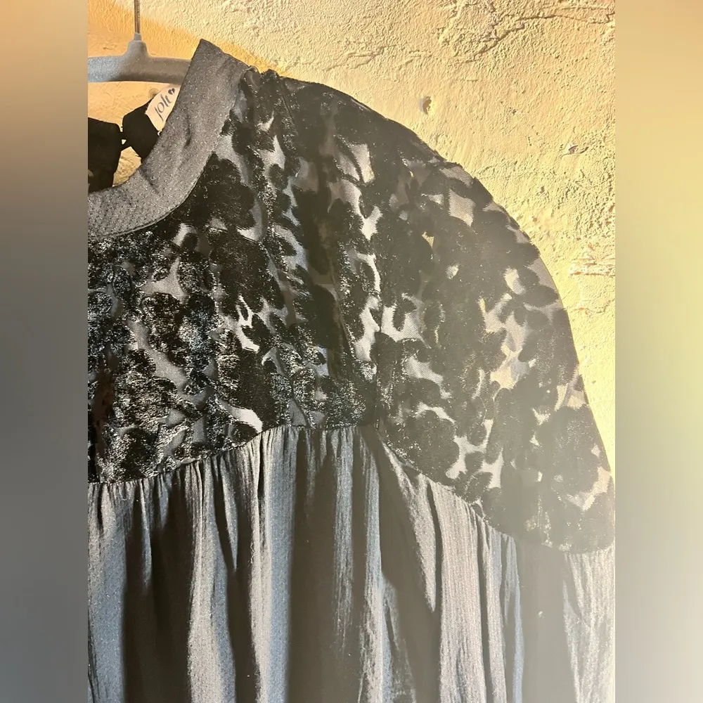 Black Lace Women's Top by JOLT, lovely lace and velvet accents - Image 9