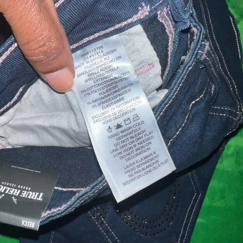 NWT Women's True Religion Becca Mid Rise Boot Cut Dark Blue Jeans size 28 - Image 7