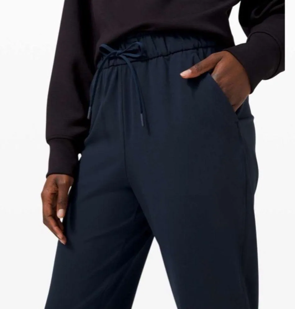 Lululemon Keep Moving Jogger high rise relaxed fit navy blue Size 2 - Image 3