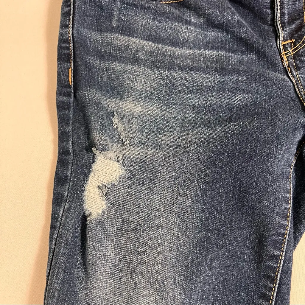 NWOT Aeropostale‎ Dark Wash Distressed Skinny Jeans Denim Ladies Size 4 Short - Image 3