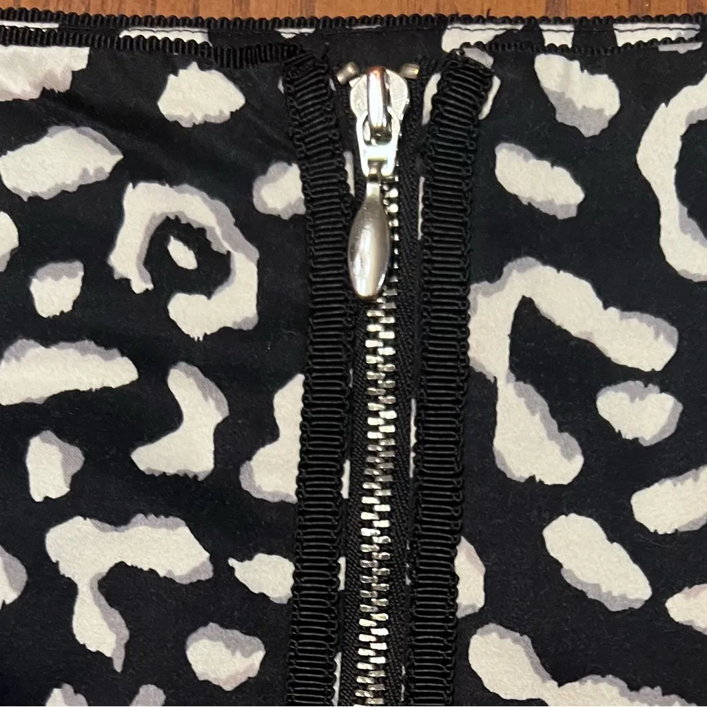 White House Black Market‎ Leopard Print Strech Cotton Lined Pencil Skirt Size 0 - Image 8