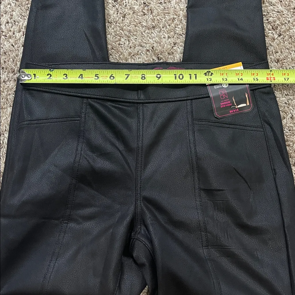 No Boundaries High rise Jegging Skinny Fit Size Large Black - Image 5