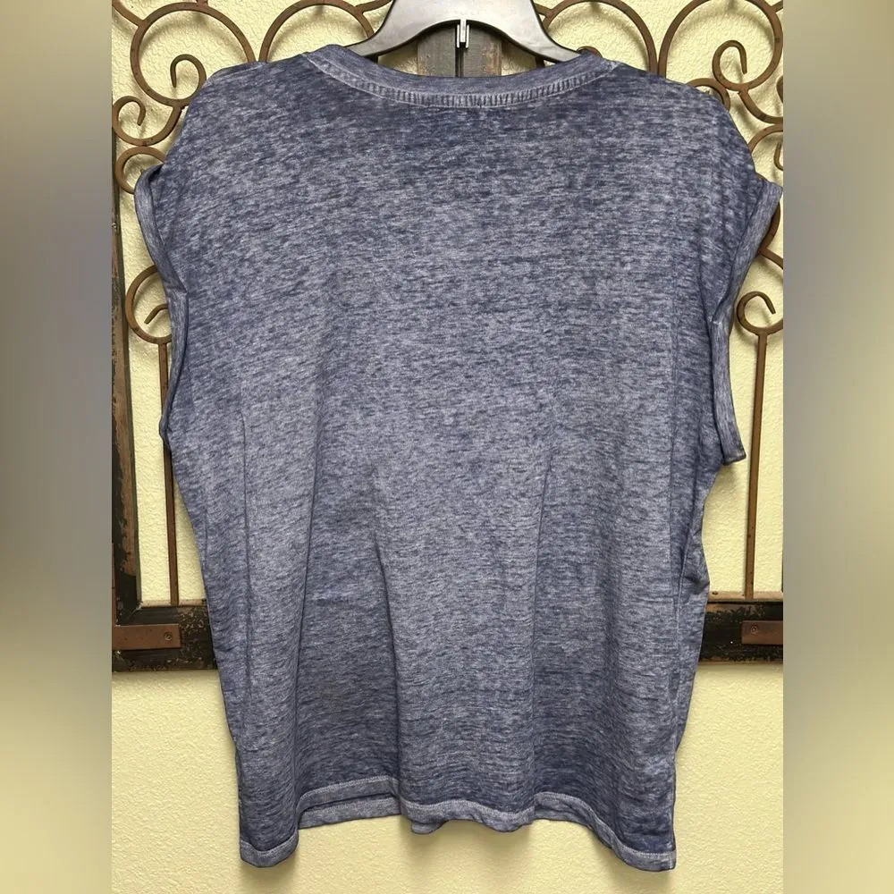 Jessica Simpson Amory burnout short sleeve cut out top - Image 10