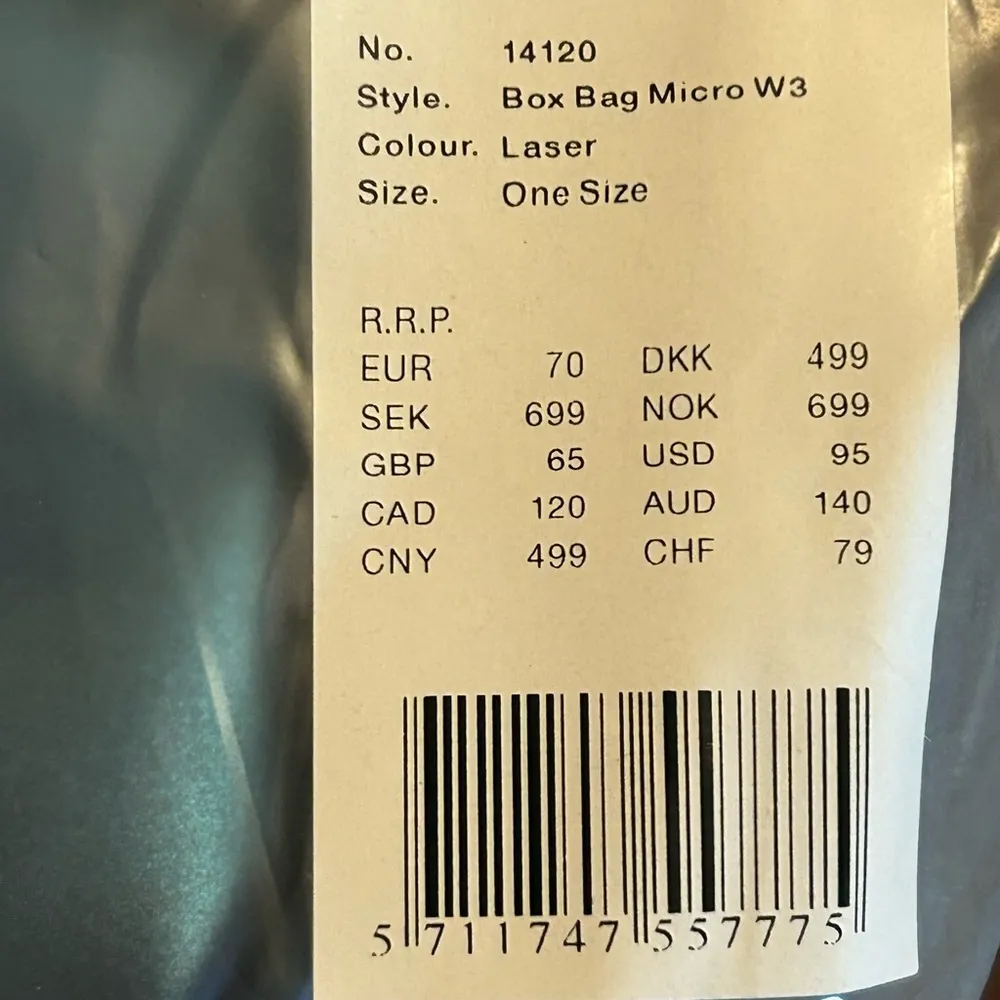 Rains micro laser box bag - Image 9