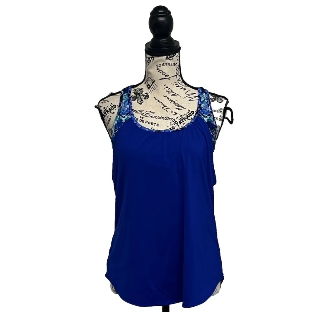 TYR Shirt Women's L(10/12) Blue Shea 2 - Image 3