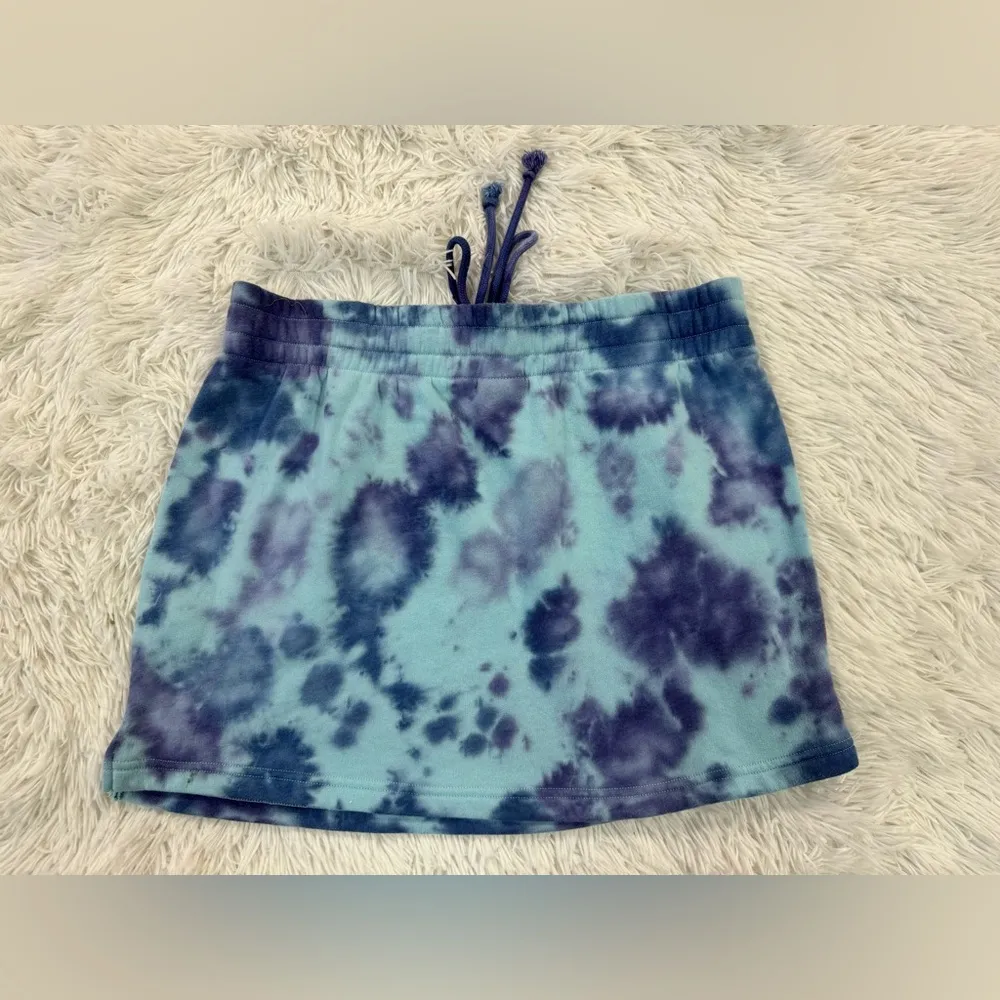 vs pink tie dye fleece skirt - Image 3