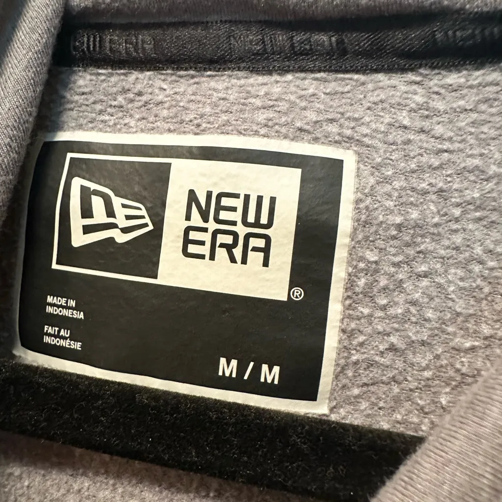 New‎ Era DraftKings Hoodie Gray Size M - Image 3