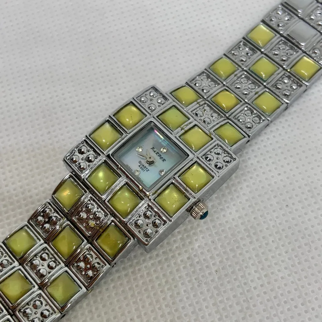 Parpor women watch silver tone green stones Quartz mop dial 25mm 6.5” running - Image 2