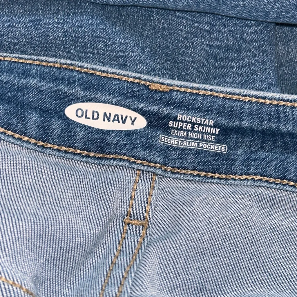 Womens Size 16 old Navy Rockstar Secret Slim pockets Extra Hi-Rise skinny jeans - Image 5
