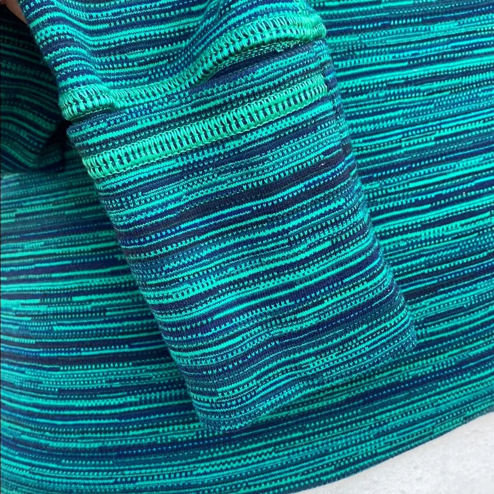 Lululemon EUC Woman’s  Precision Jacket Cyber Jungle - Image 8