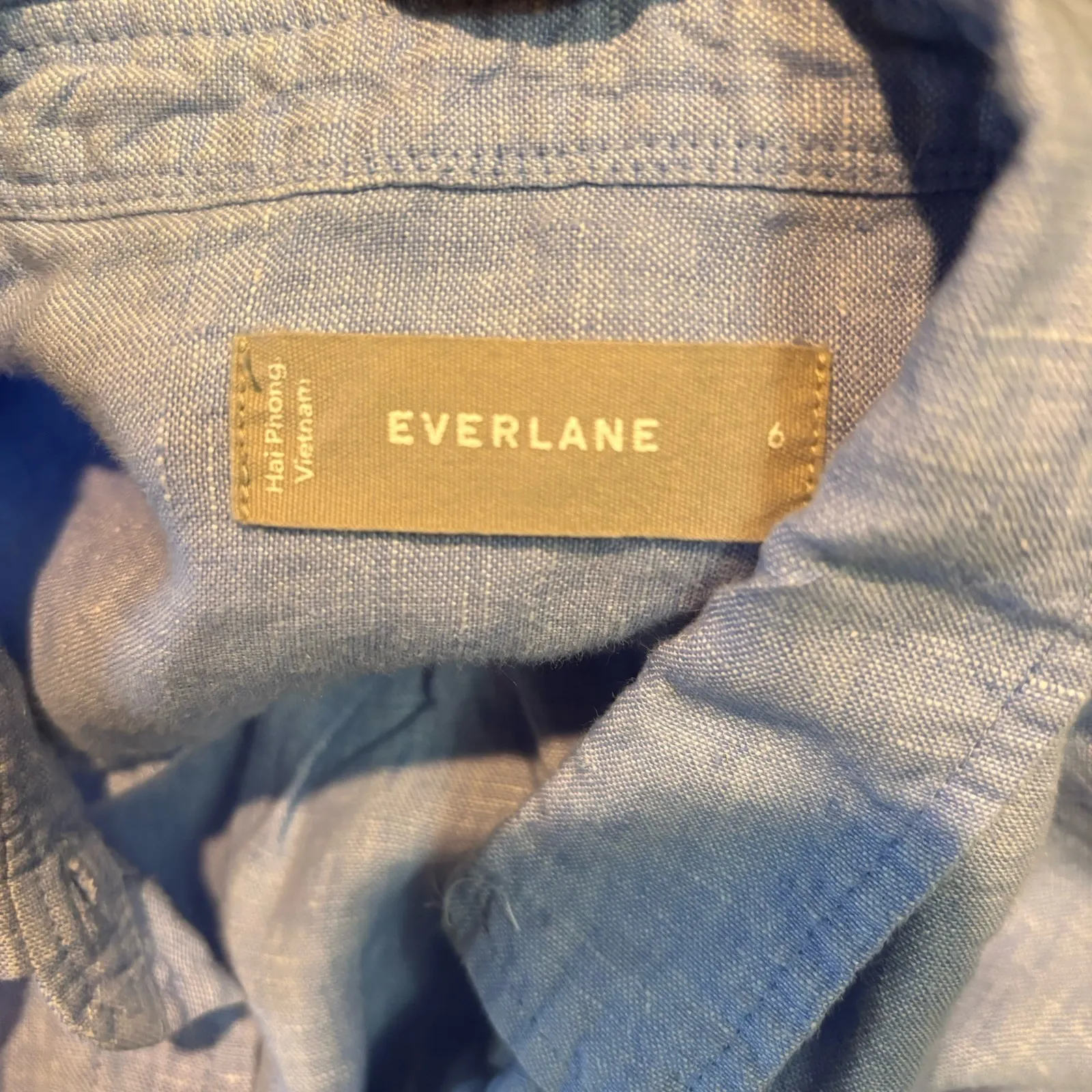 Everlane Light Blue Linen Button Front Shirt Long Sleeve Women's Size 6 - Image 5