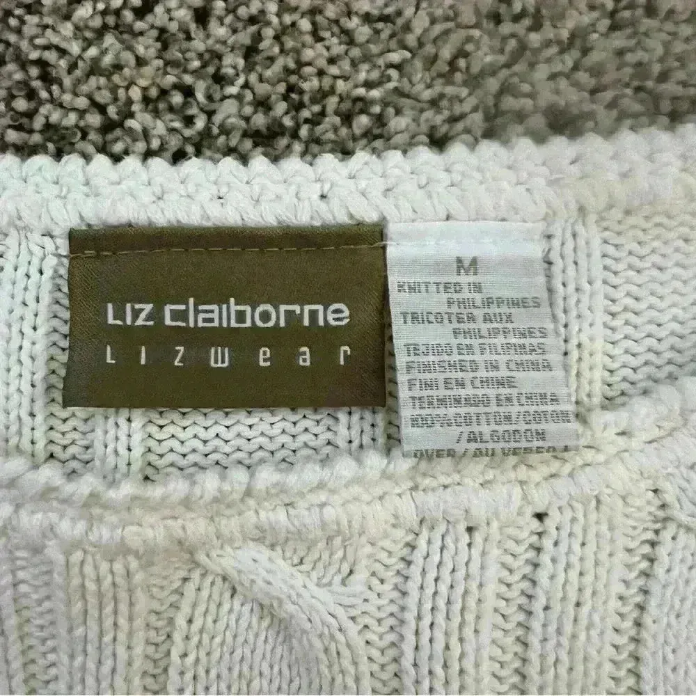 Liz Claiborne off-white crew neck cable knit sweater women's size Medium - Image 4
