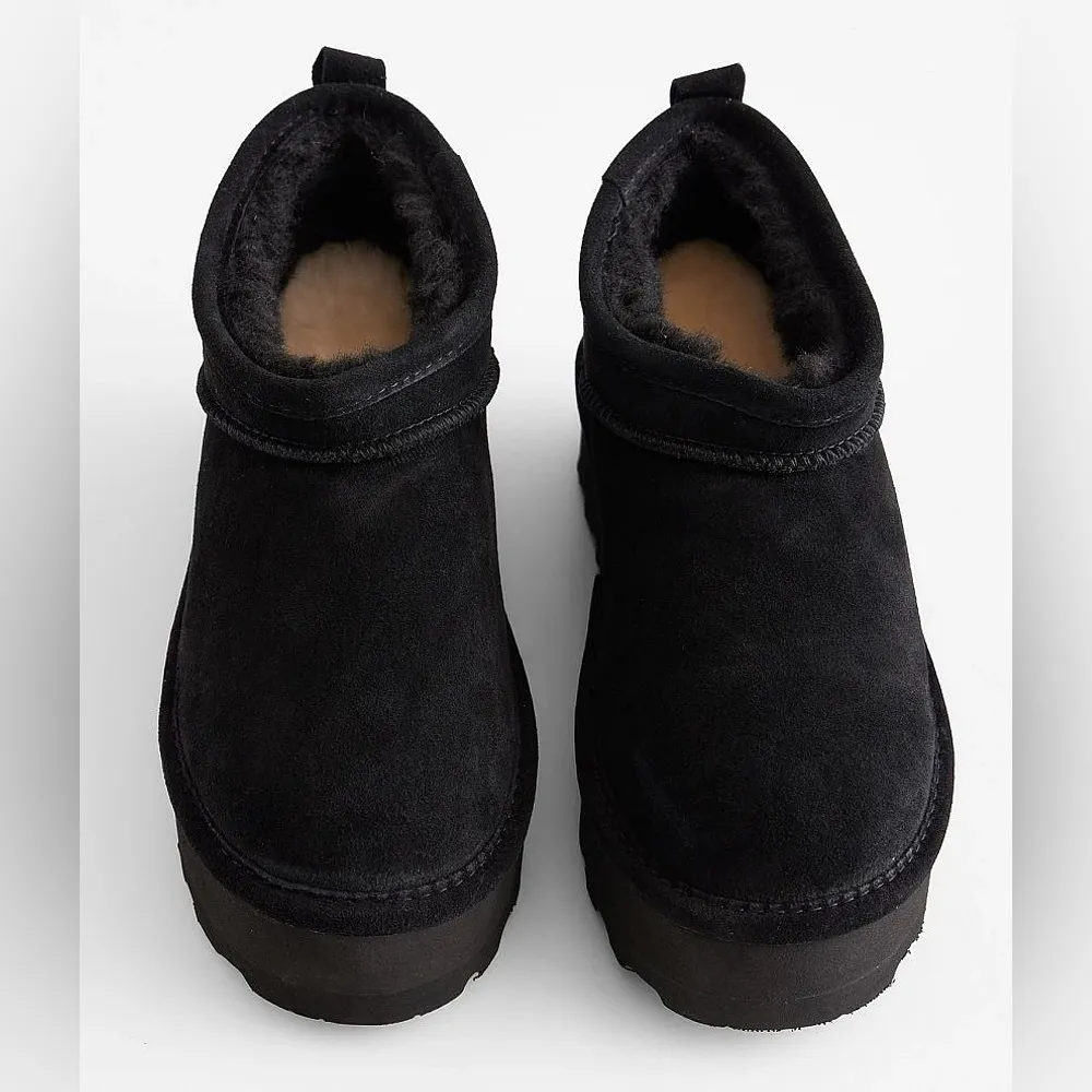 BearPaw Retro Super Shorty Platform Leather Ankle Boots, NWT, Size 9 - Image 11