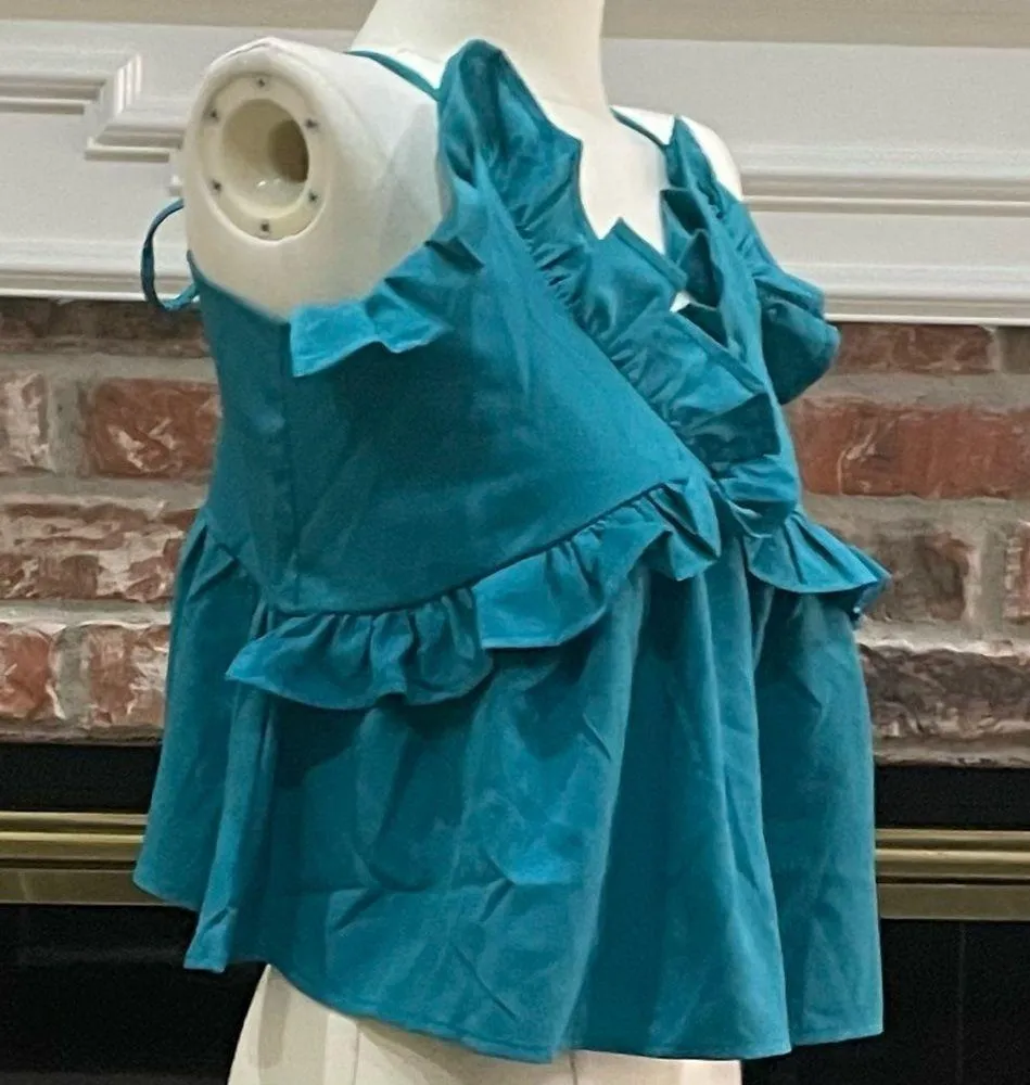 Romeo & Juliet Couture turquoise ruffled crop top with lace up back / M … - Image 4