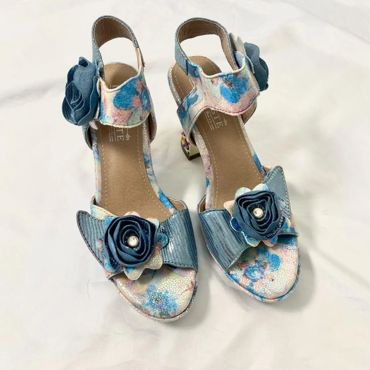 NWOB Blue Gemstone Open Toe Flower L'Artiste Everley Sandal High Heel US 8.5 - Image 2