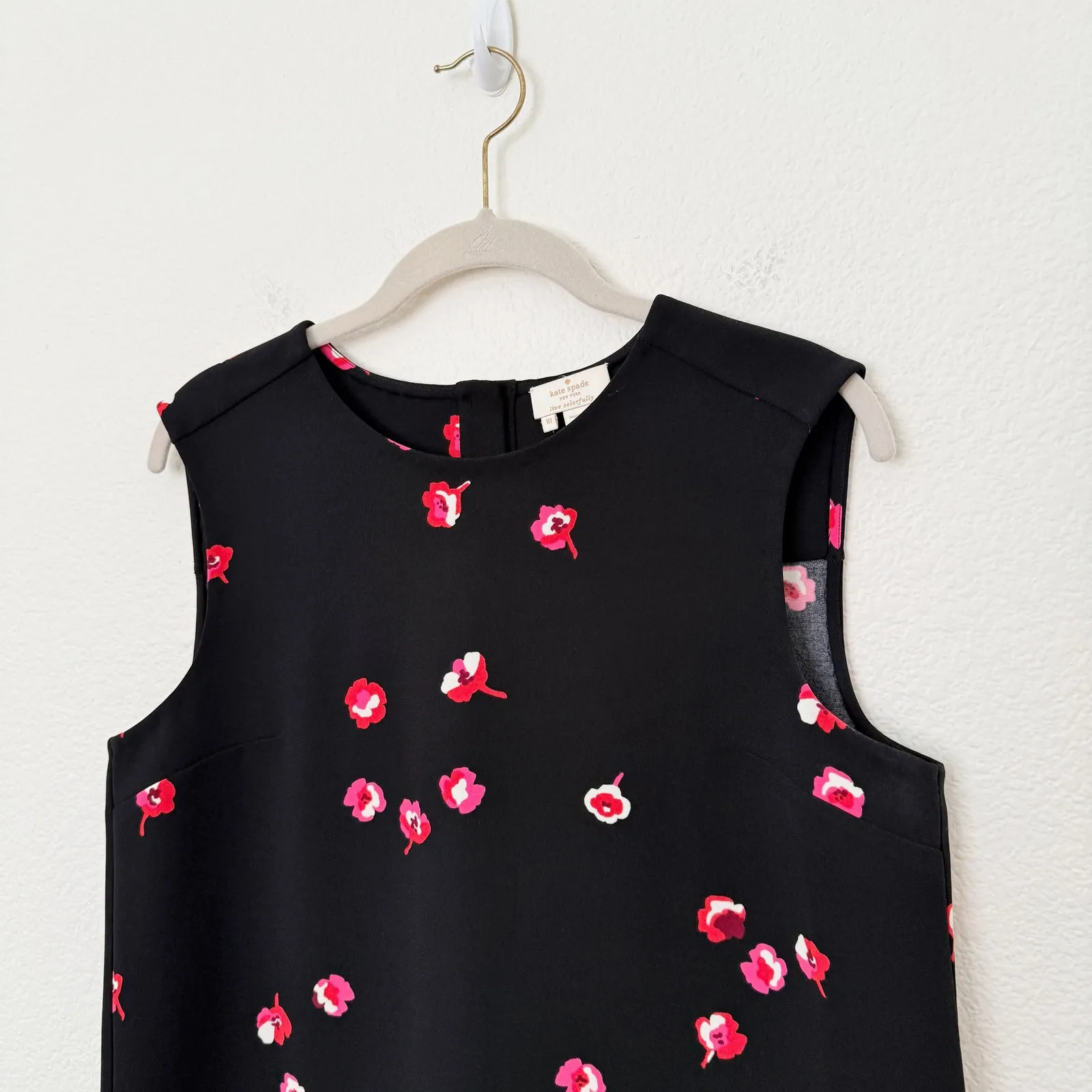 [Kate Spade New York] Black Cherry Blossom Floral Print Sleeveless Blouse Sz 10 - Image 4